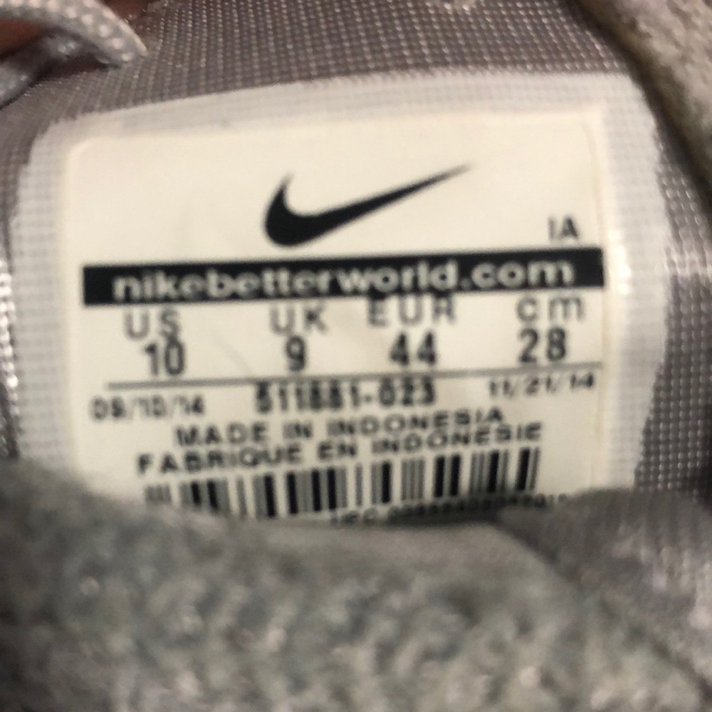 shoes - Picture 4 of 4
